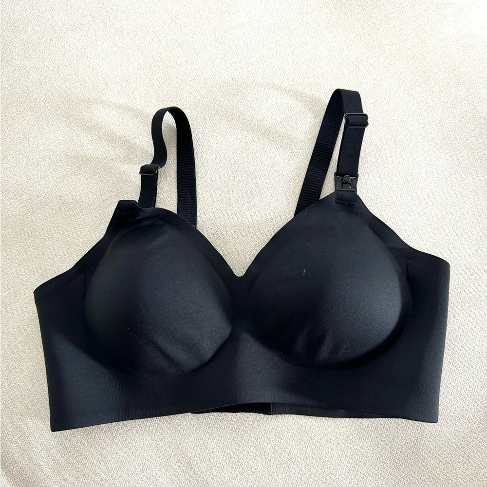 Momcozy nursing bra